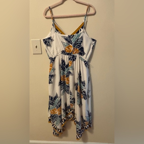 Nine West Asymmetrical Floral Dress in Blue and Yellow - Picture 4 of 7